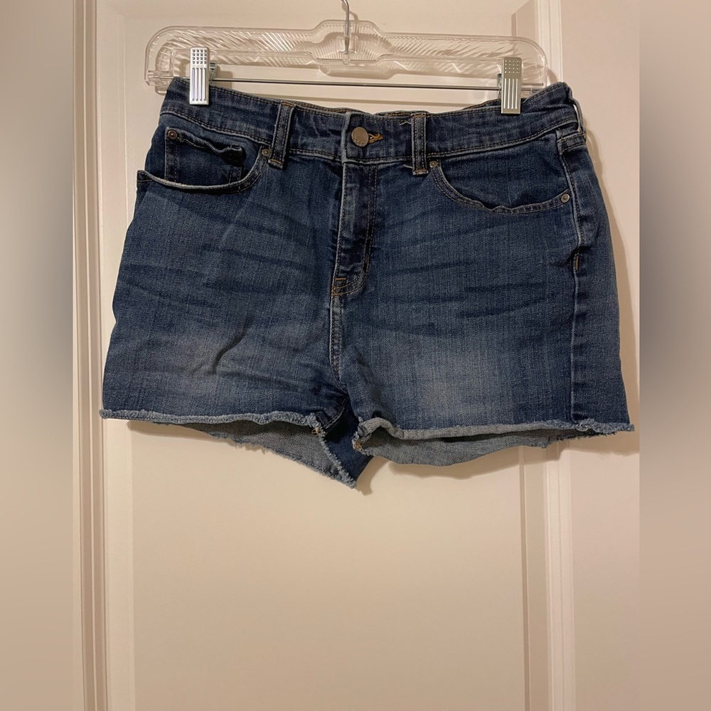 Perfect cut off Gap Shorts